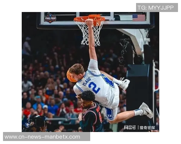 新赛季备战热潮来袭独行侠训练照展现浓眉冥想与弗拉格激情瞬间